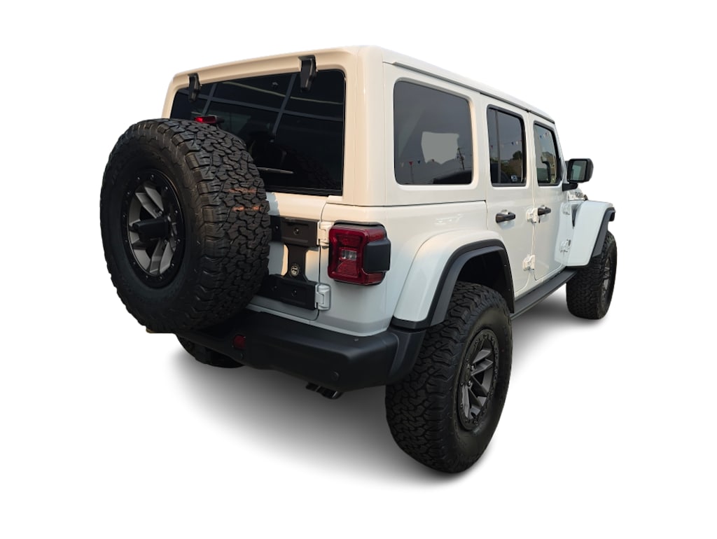 Thumbnail: 2025 Jeep Wrangler - 16