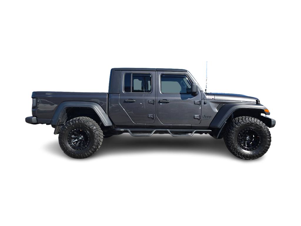 Thumbnail: 2020 Jeep Gladiator - 19