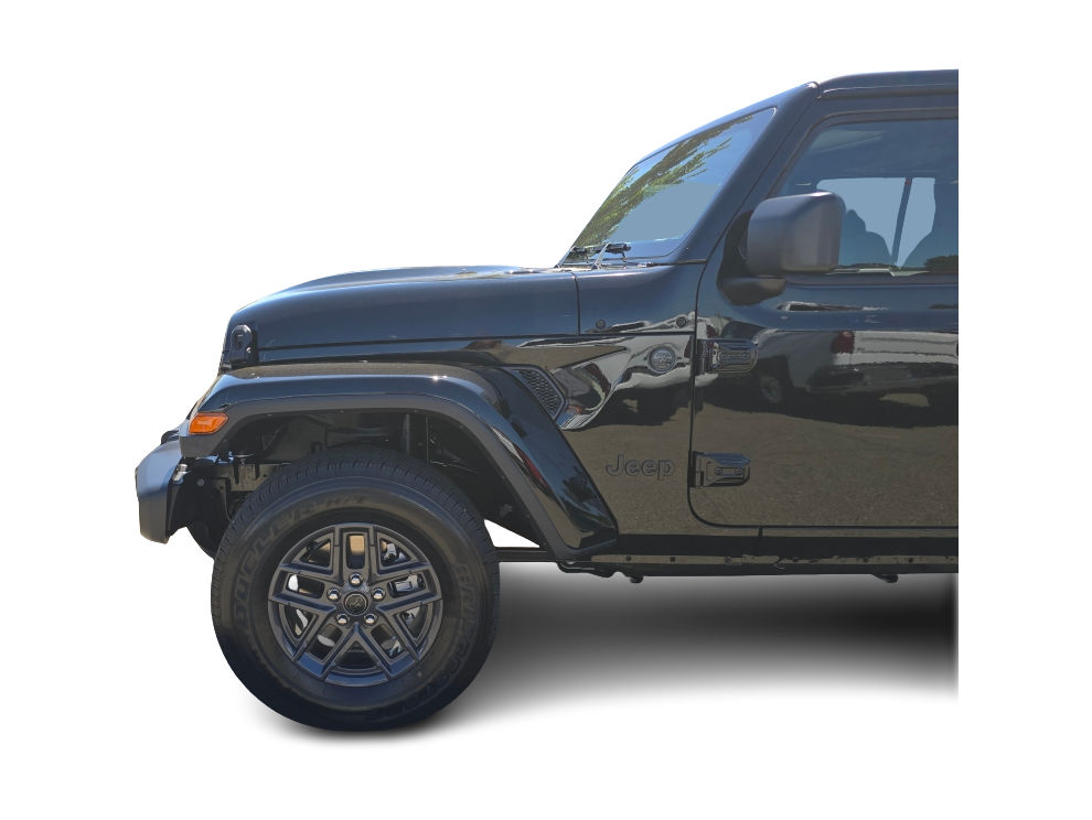 Thumbnail: 2025 Jeep Gladiator - 21