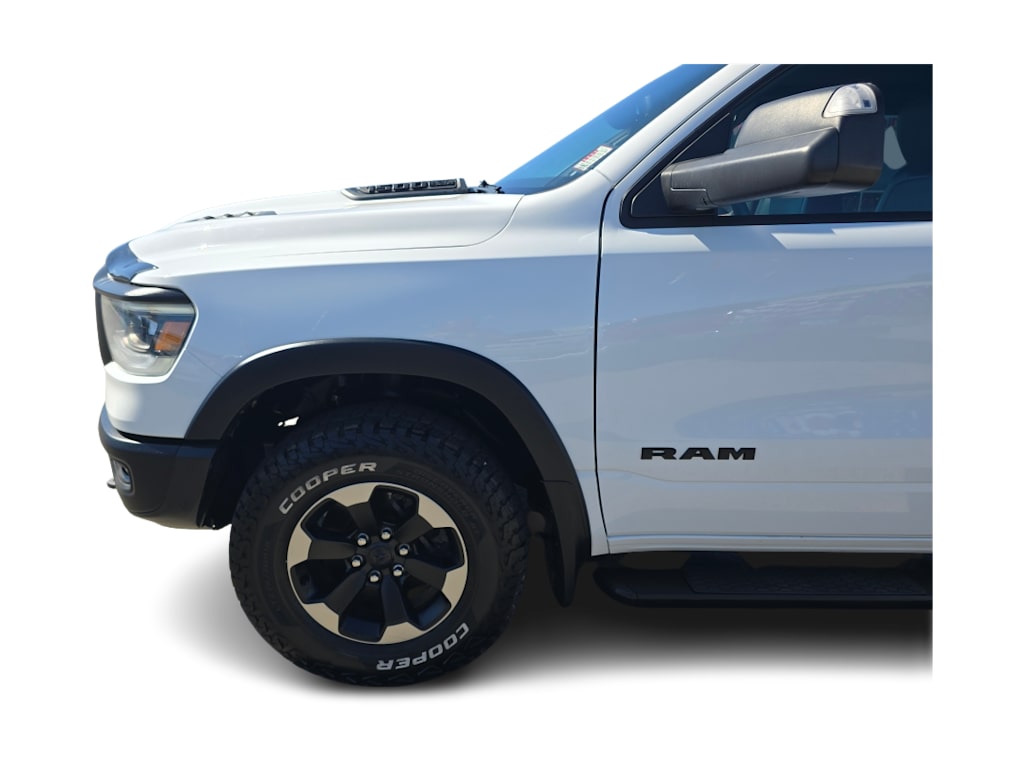 Thumbnail: 2019 RAM 1500 - 21