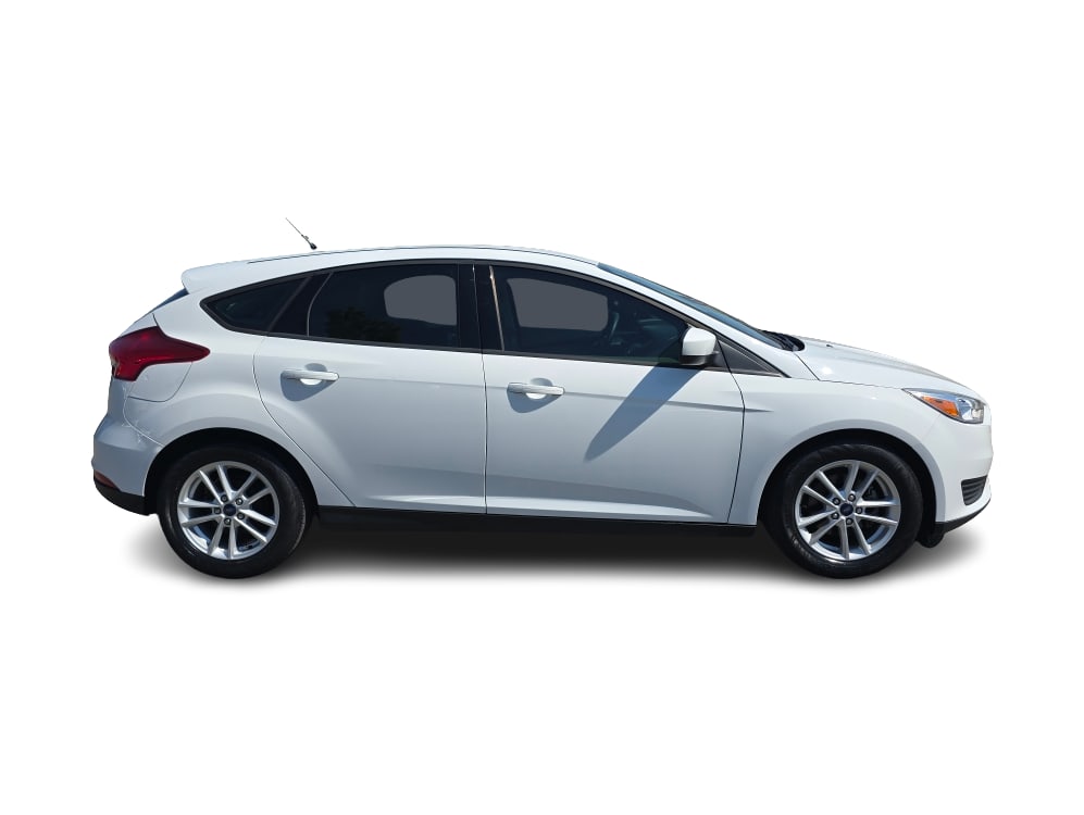 Thumbnail: 2018 Ford Focus - 17