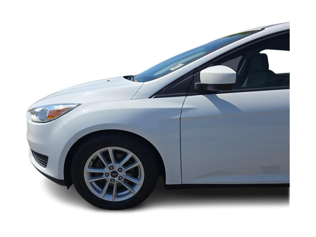 Thumbnail: 2018 Ford Focus - 20