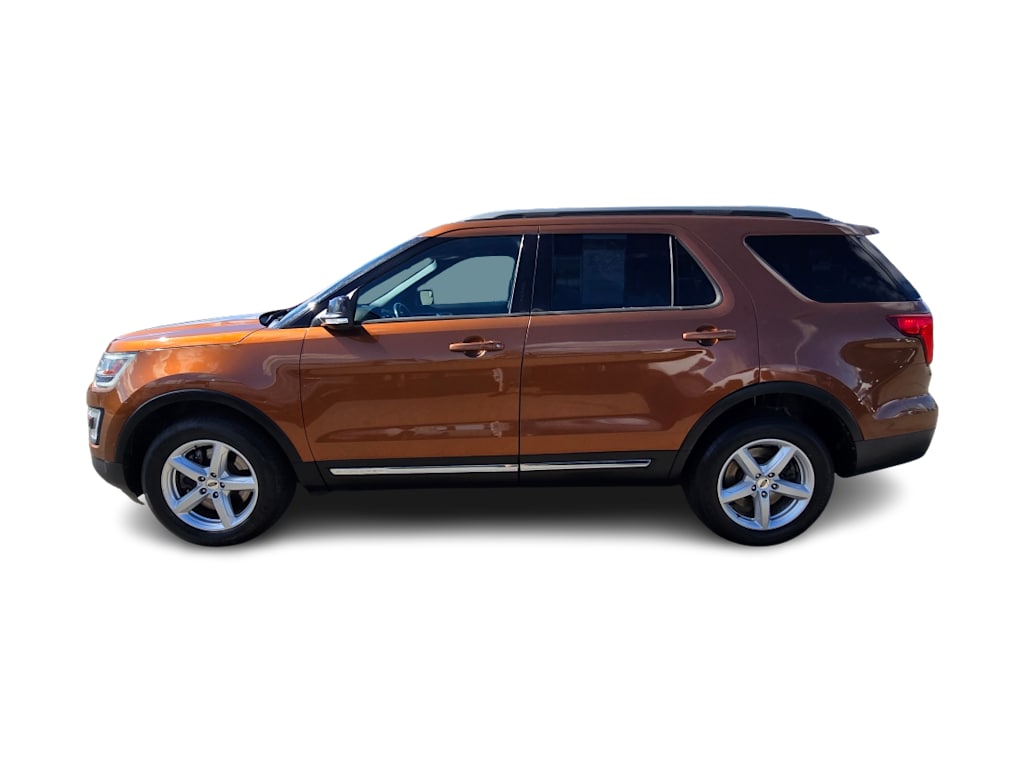 Thumbnail: 2017 Ford Explorer - 3