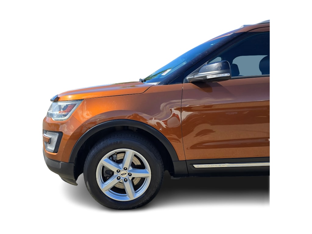 Thumbnail: 2017 Ford Explorer - 21
