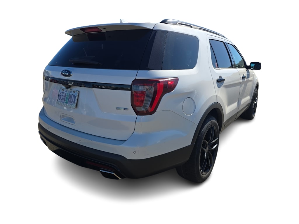 Thumbnail: 2017 Ford Explorer - 10