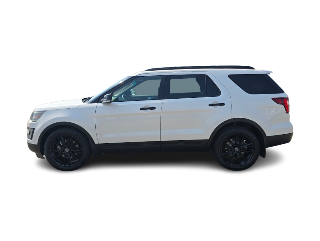 Thumbnail: 2017 Ford Explorer - 3