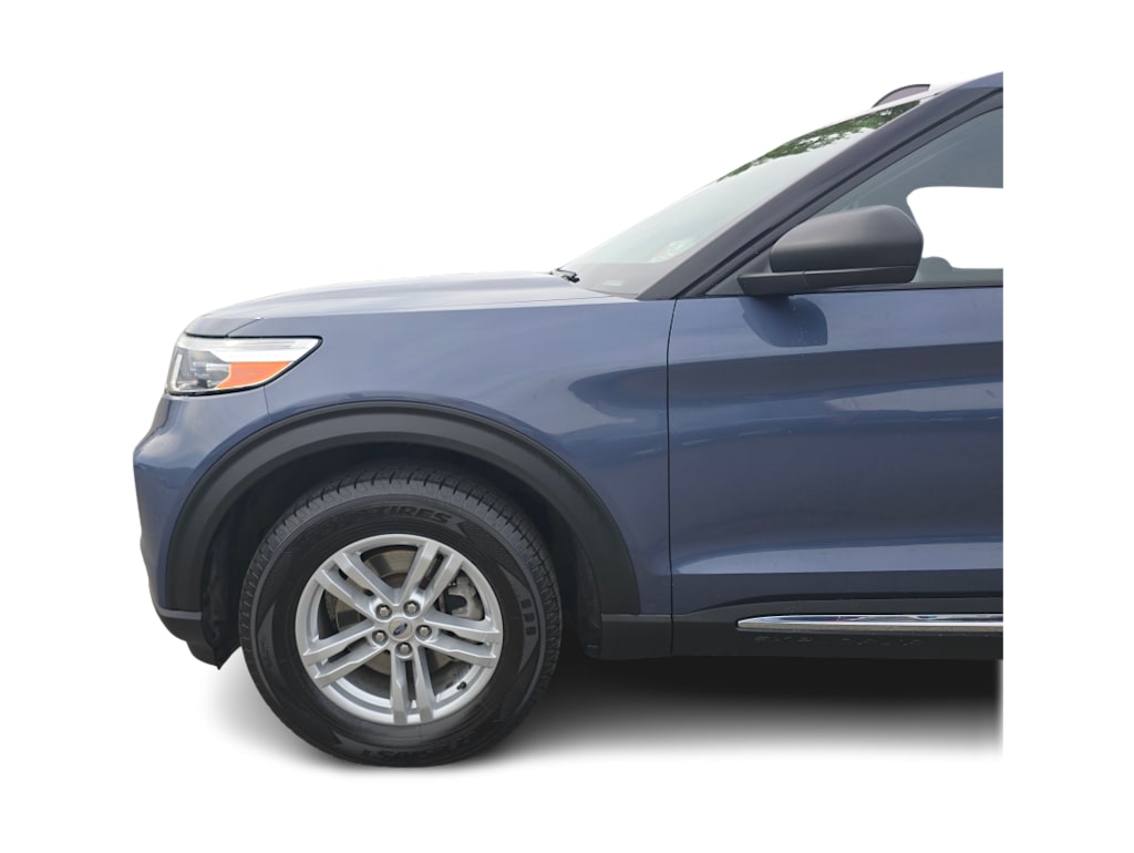 Thumbnail: 2021 Ford Explorer - 21