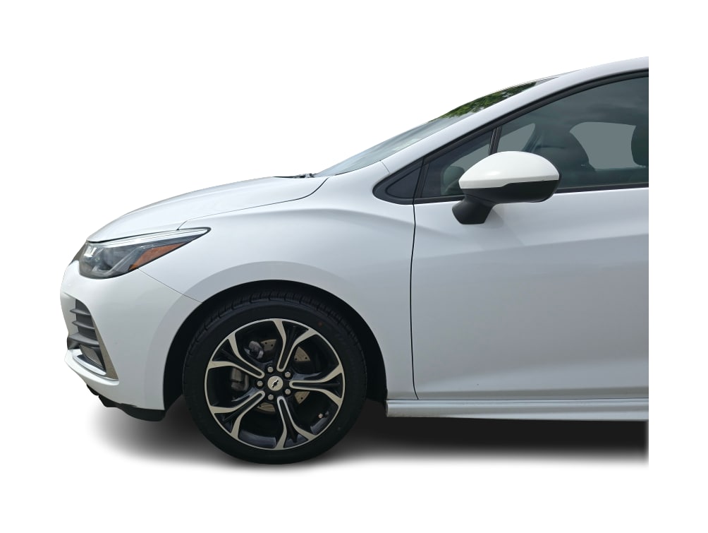 Thumbnail: 2019 Chevrolet Cruze - 20