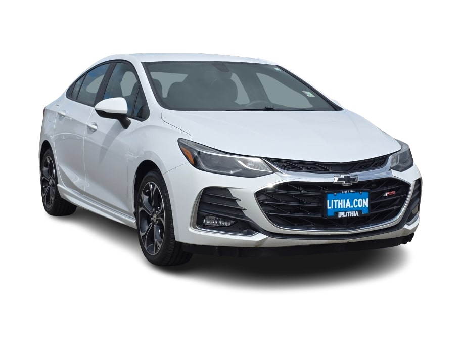 Thumbnail: 2019 Chevrolet Cruze - 18