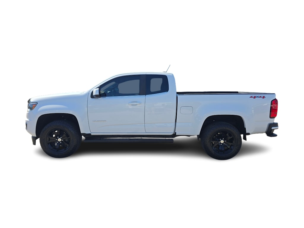 Thumbnail: 2020 Chevrolet Colorado - 3