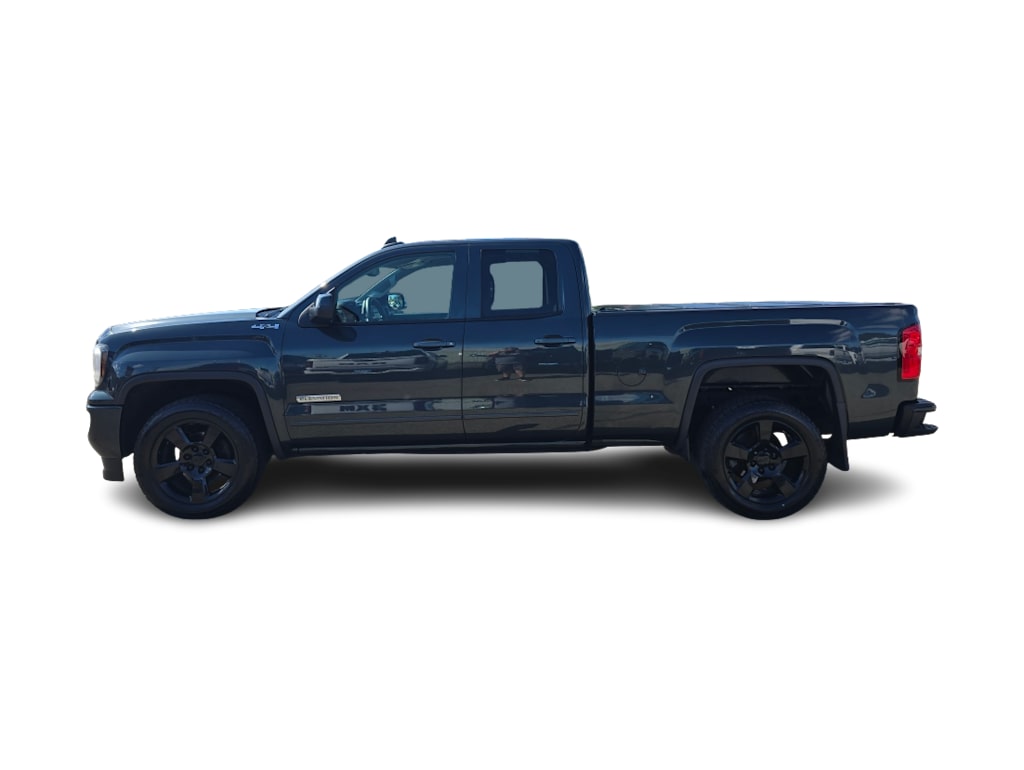 Thumbnail: 2017 GMC Sierra 1500 - 3