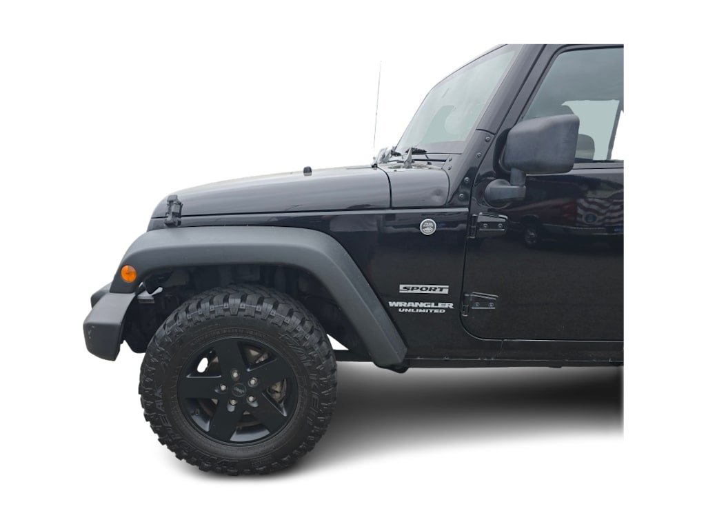 Thumbnail: 2010 Jeep Wrangler - 22