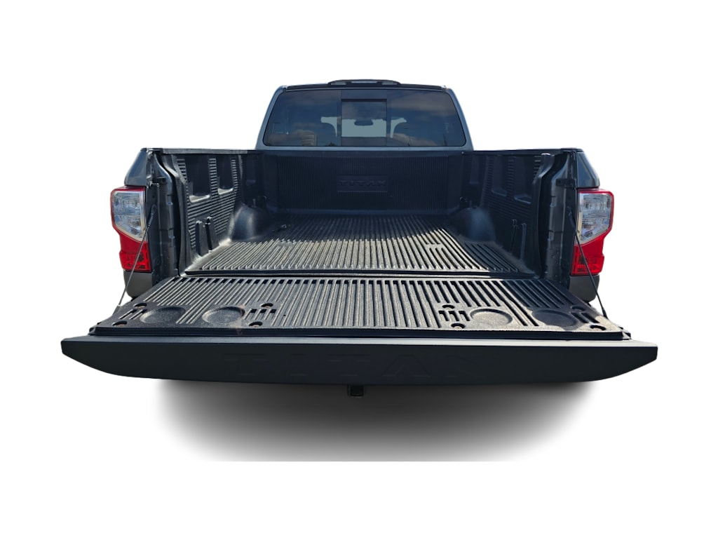 Thumbnail: 2019 Nissan Titan - 15