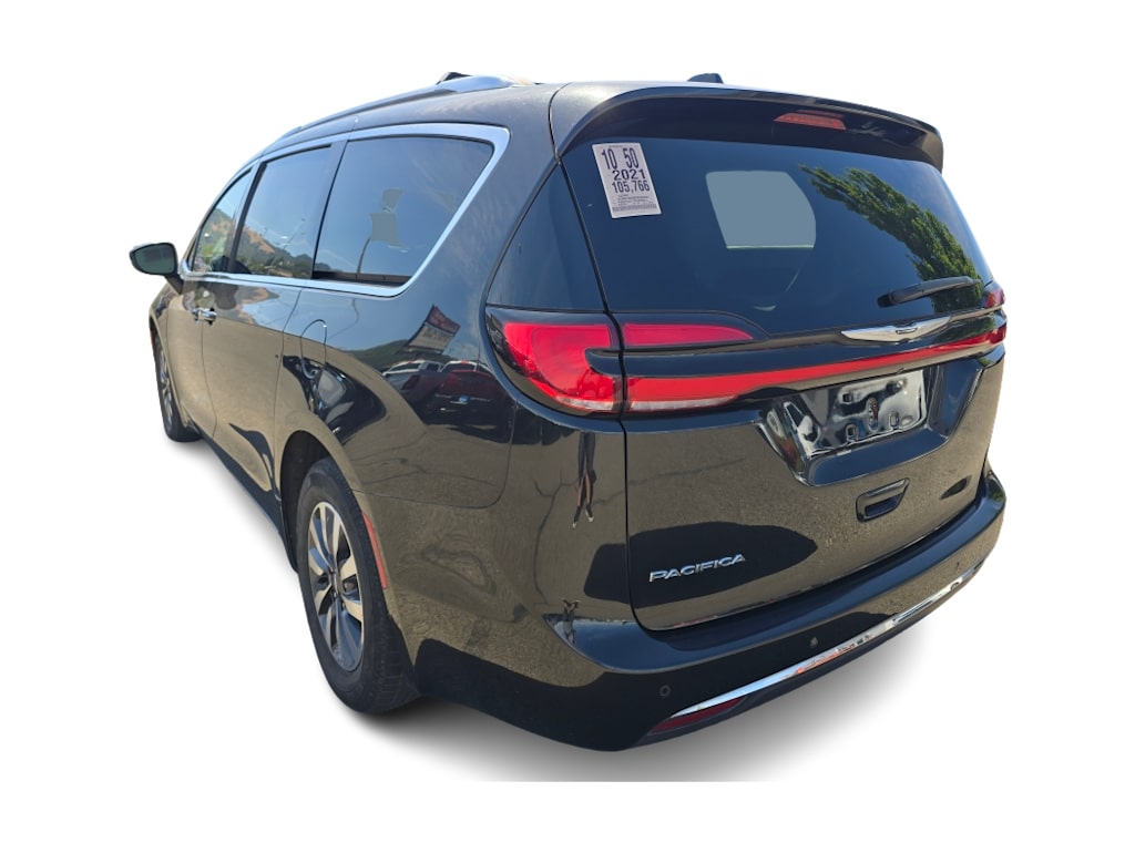 Thumbnail: 2021 Chrysler Pacifica - 16