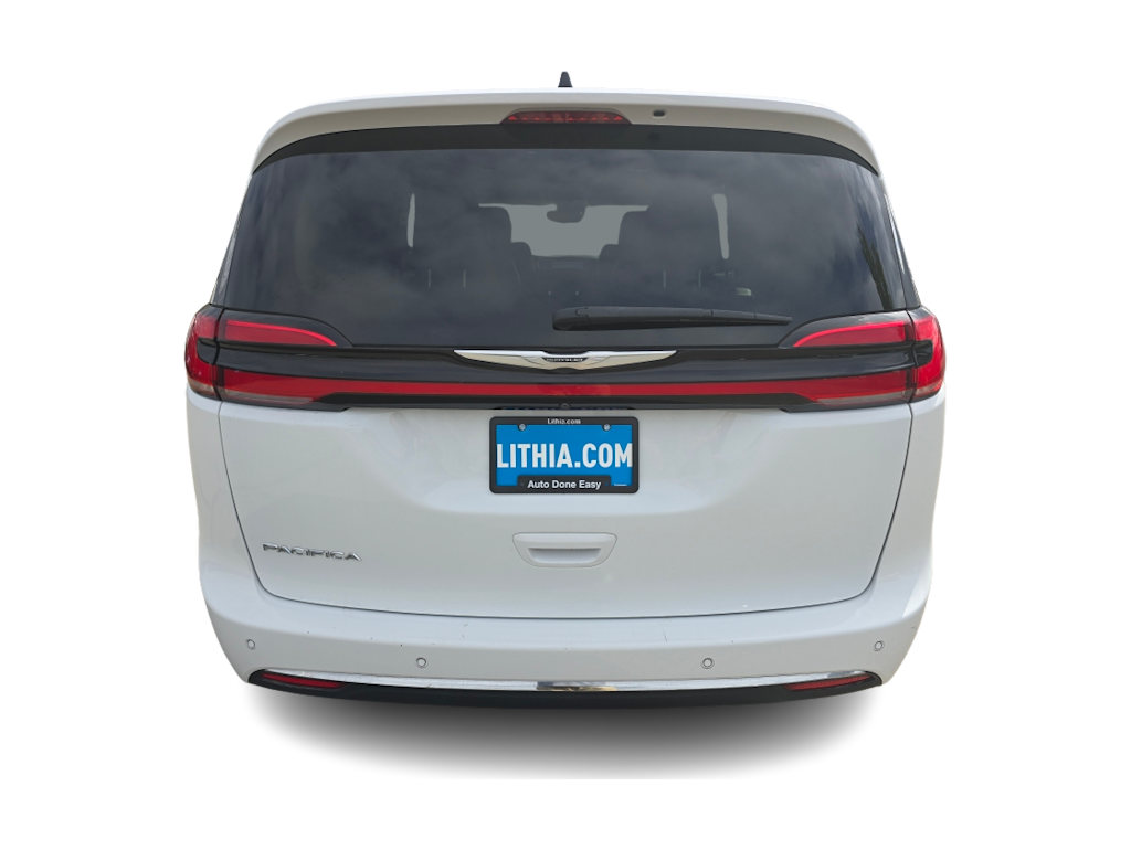 Thumbnail: 2023 Chrysler Pacifica - 5