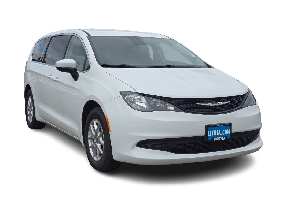 Thumbnail: 2023 Chrysler Voyager - 18
