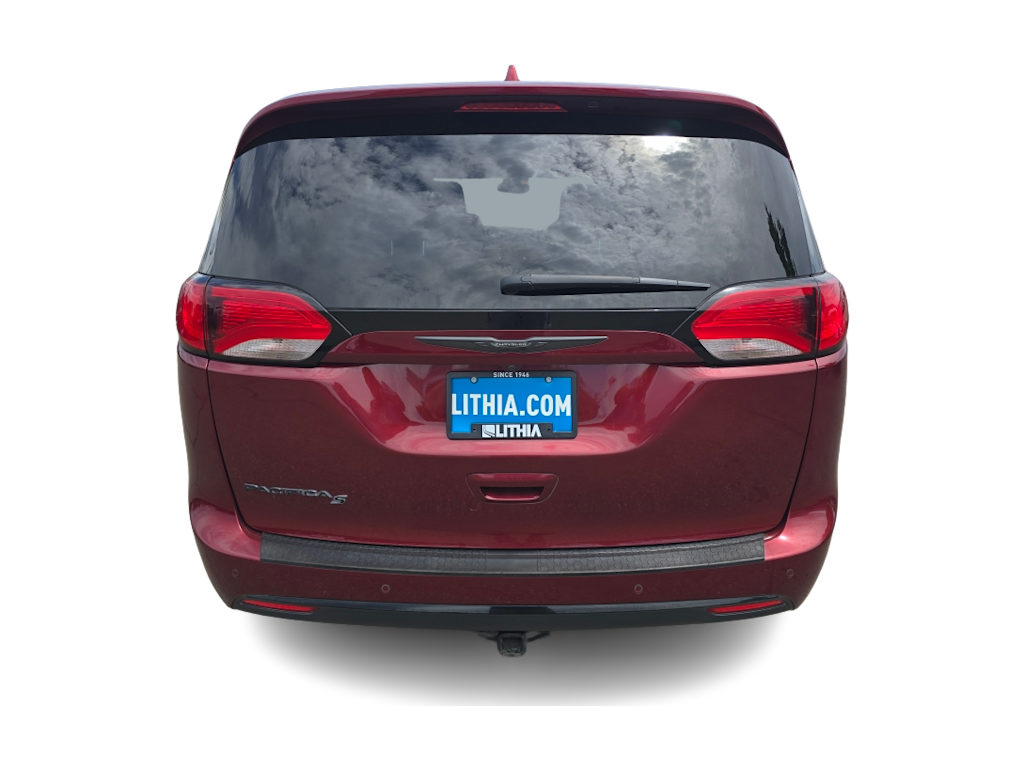 Thumbnail: 2020 Chrysler Pacifica - 5