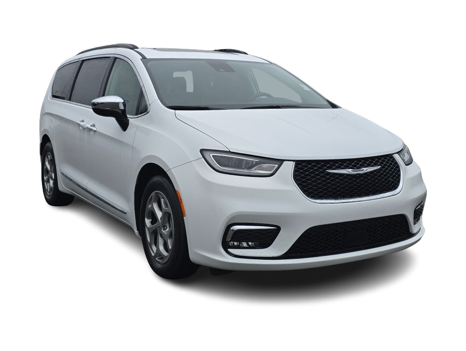 Thumbnail: 2023 Chrysler Pacifica - 18