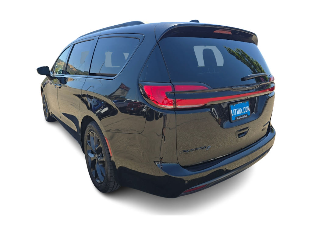 Thumbnail: 2025 Chrysler Pacifica - 4