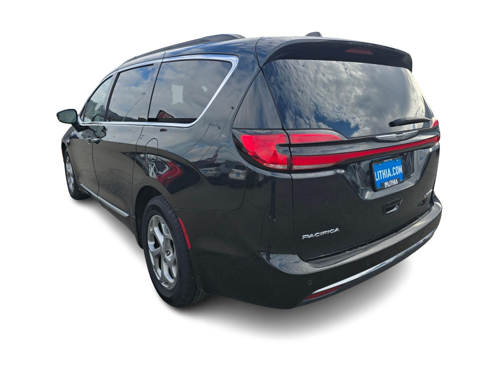 Thumbnail: 2023 Chrysler Pacifica - 4