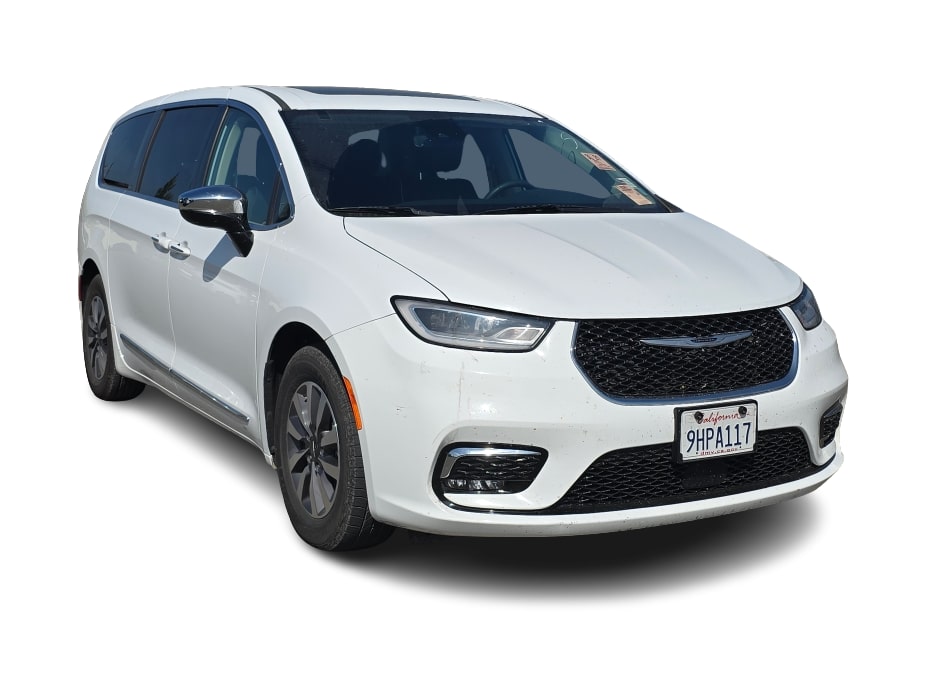 Thumbnail: 2023 Chrysler Pacifica - 6