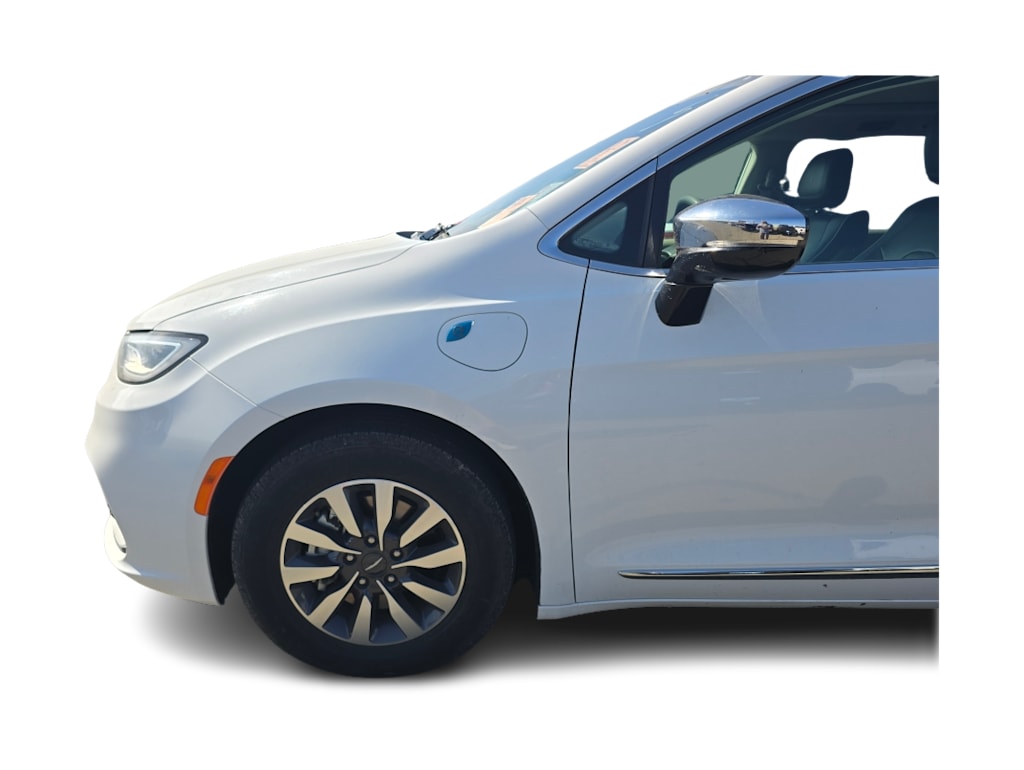 Thumbnail: 2023 Chrysler Pacifica - 20