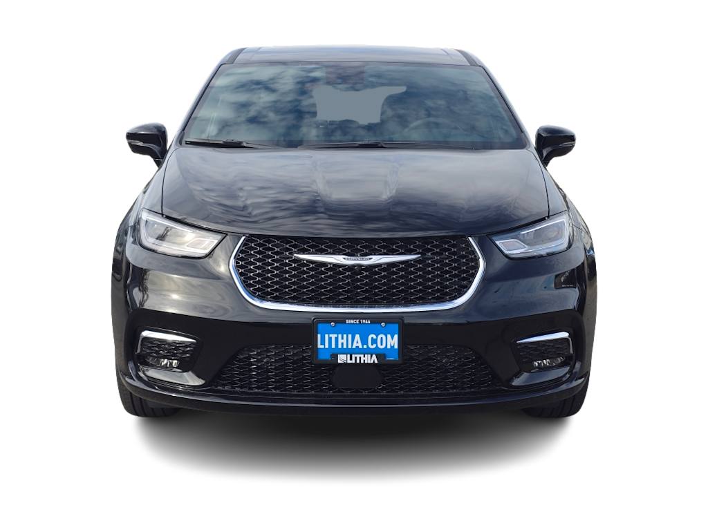 Thumbnail: 2026 Chrysler Pacifica - 6