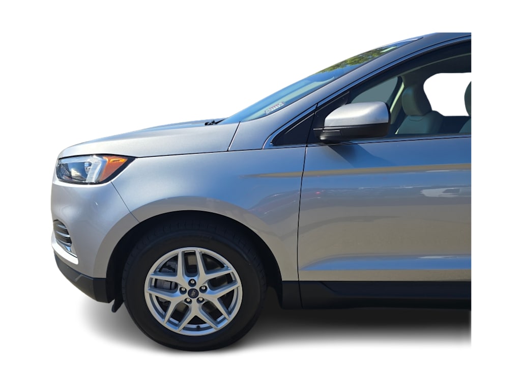 Thumbnail: 2022 Ford Edge - 20
