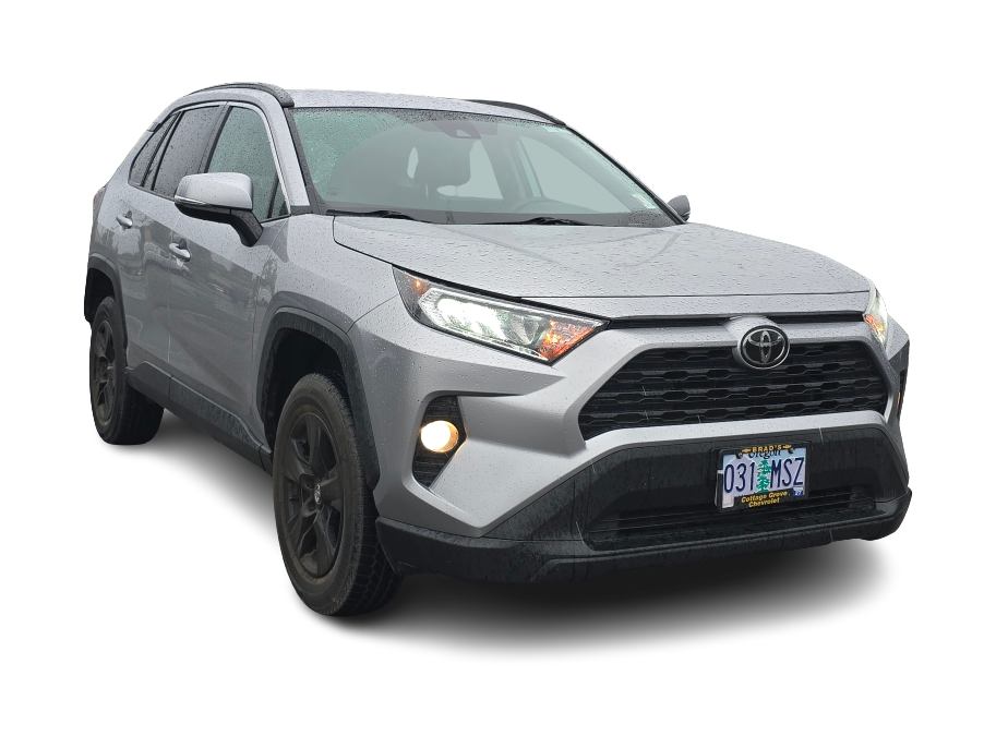 Thumbnail: 2020 Toyota RAV4 - 18