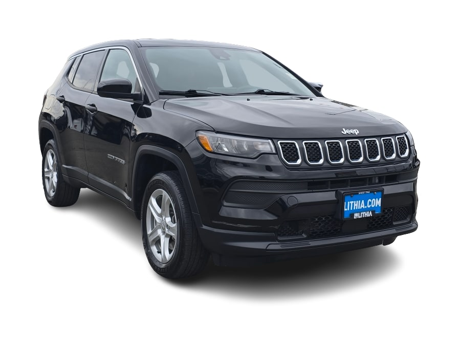 Thumbnail: 2023 Jeep Compass - 18