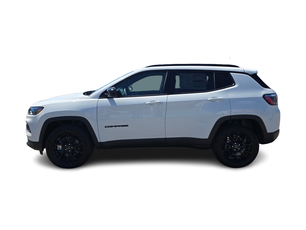 Thumbnail: 2026 Jeep Compass - 3