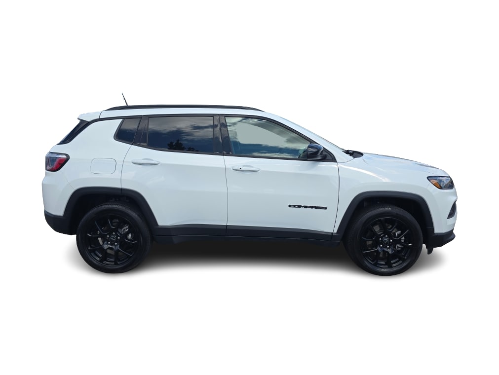 Thumbnail: 2025 Jeep Compass - 17