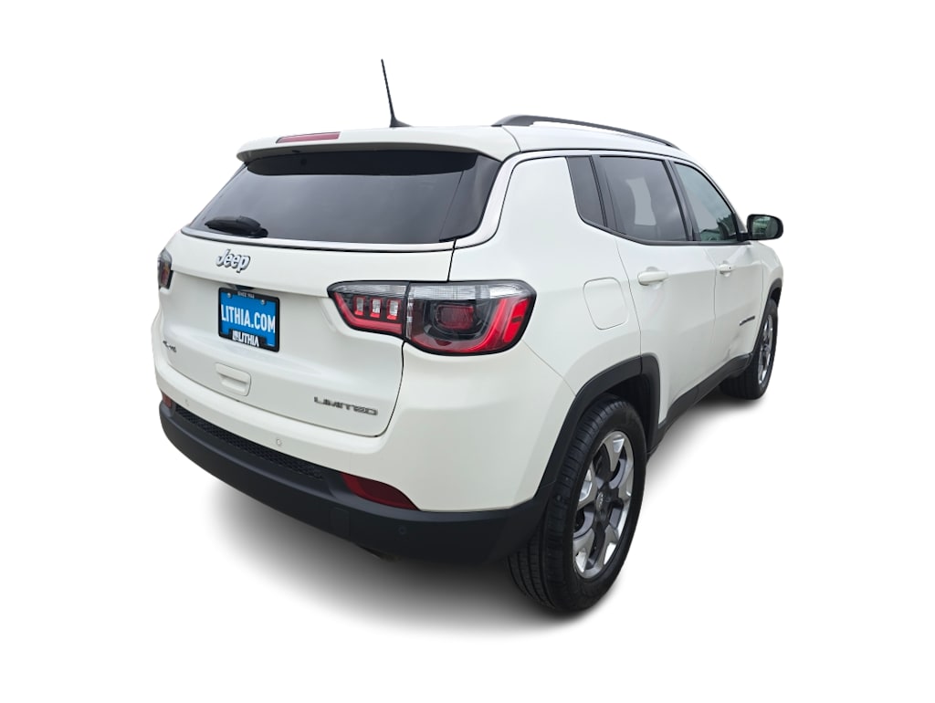 Thumbnail: 2021 Jeep Compass - 16