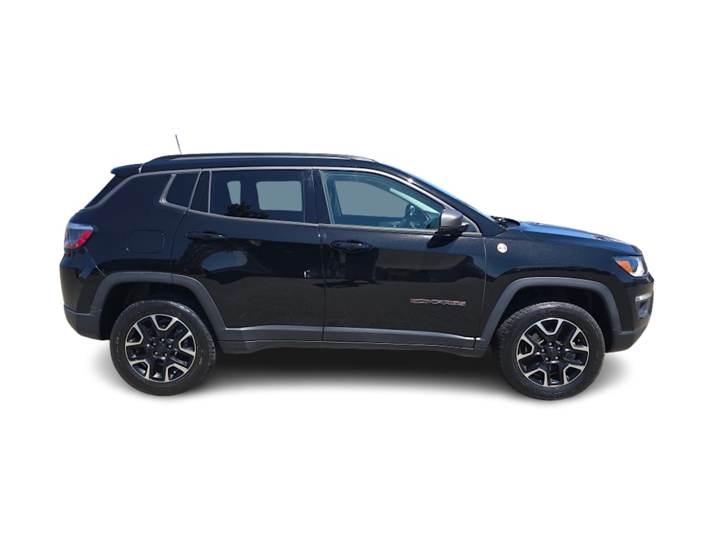 Thumbnail: 2019 Jeep Compass - 18