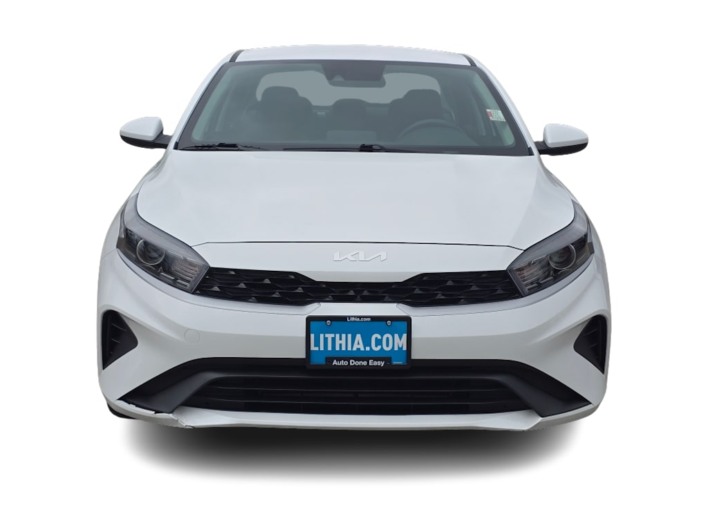 Thumbnail: 2023 Kia Forte - 6