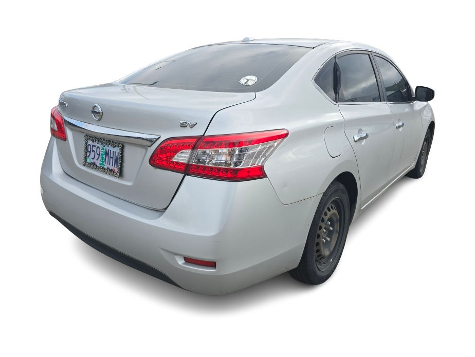 Thumbnail: 2015 Nissan Sentra - 17