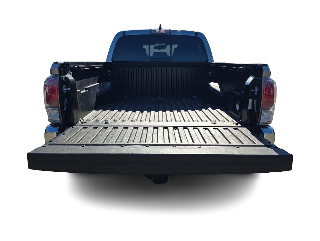 Thumbnail: 2021 Toyota Tacoma - 14