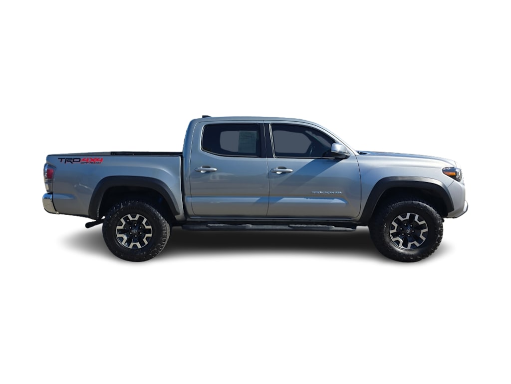 Thumbnail: 2021 Toyota Tacoma - 17