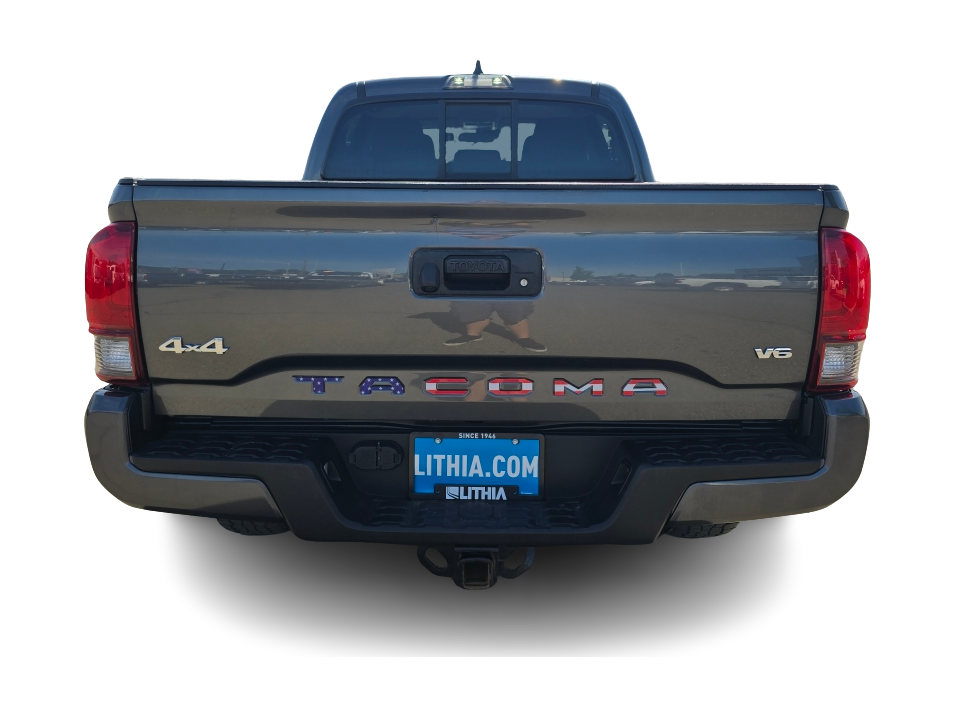 Thumbnail: 2022 Toyota Tacoma - 5