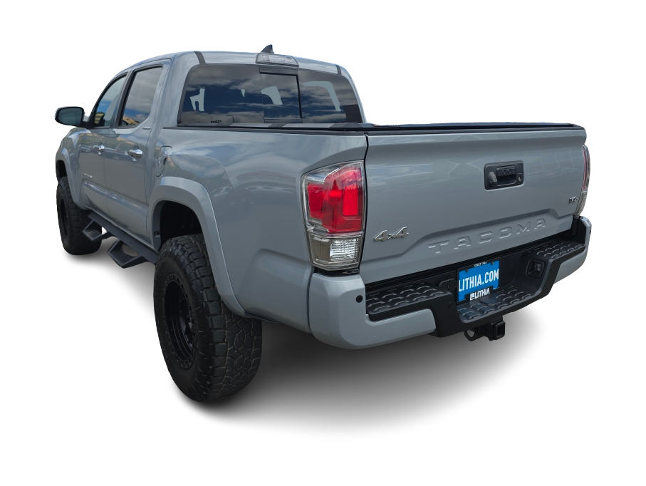 Thumbnail: 2019 Toyota Tacoma - 4