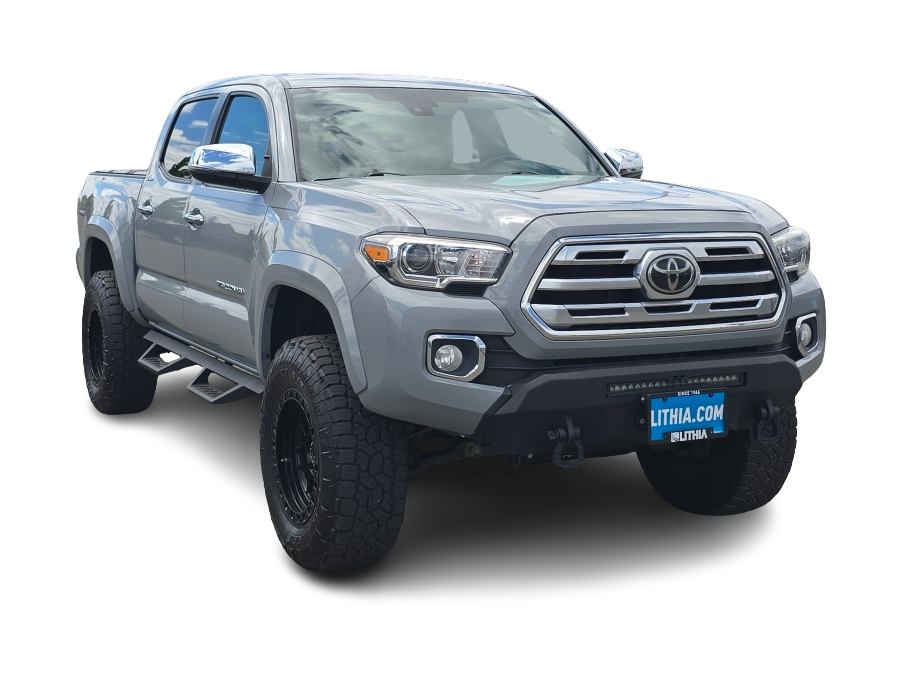 Thumbnail: 2019 Toyota Tacoma - 19