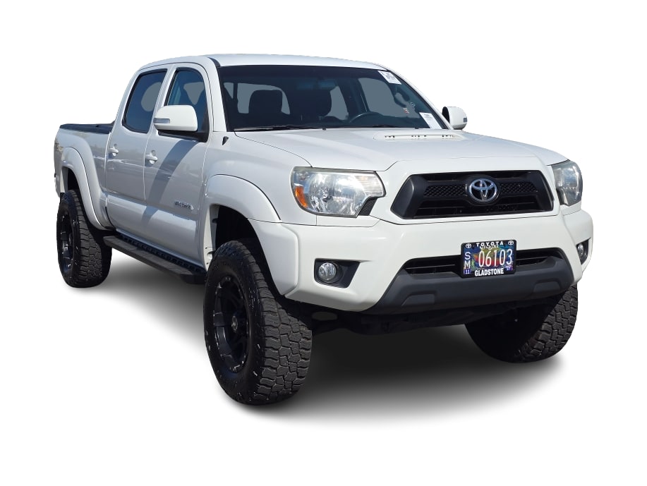 Thumbnail: 2014 Toyota Tacoma - 11