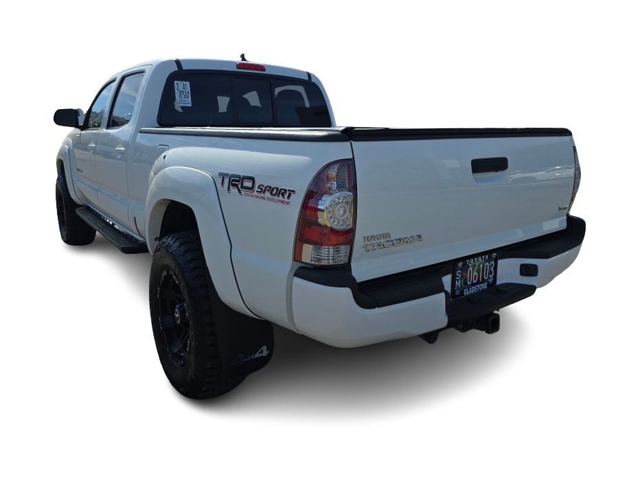 Thumbnail: 2014 Toyota Tacoma - 16