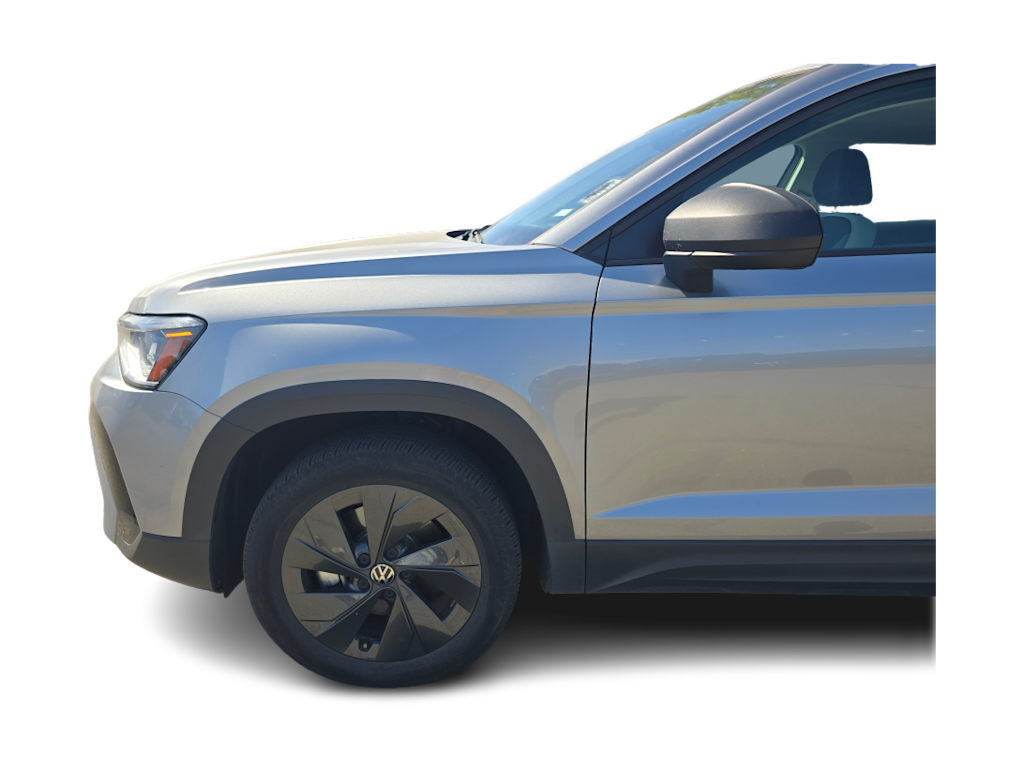 Thumbnail: 2025 Volkswagen Taos - 20