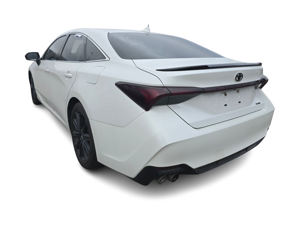 Thumbnail: 2019 Toyota Avalon - 3