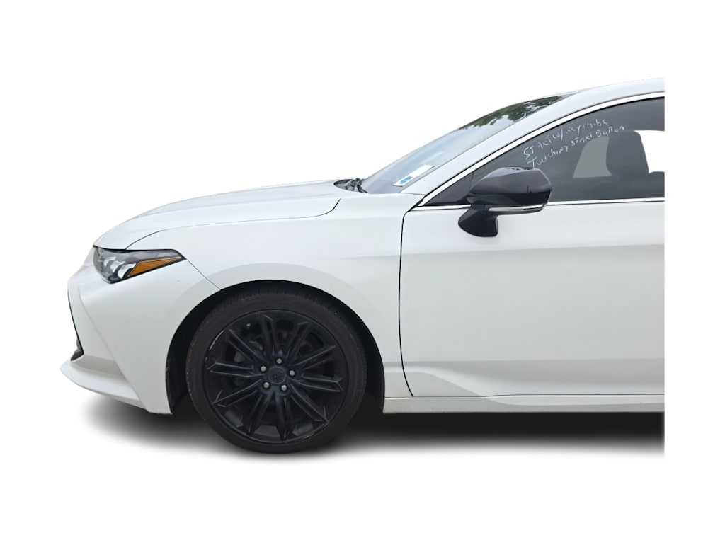 Thumbnail: 2019 Toyota Avalon - 2