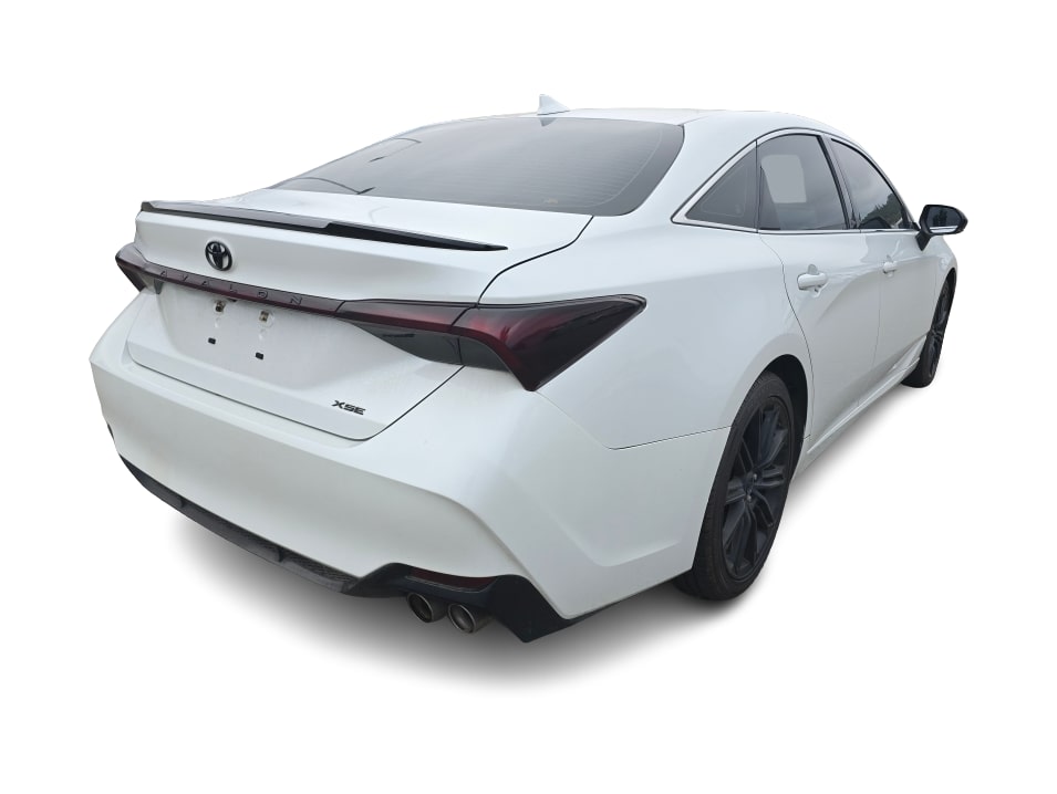 Thumbnail: 2019 Toyota Avalon - 17