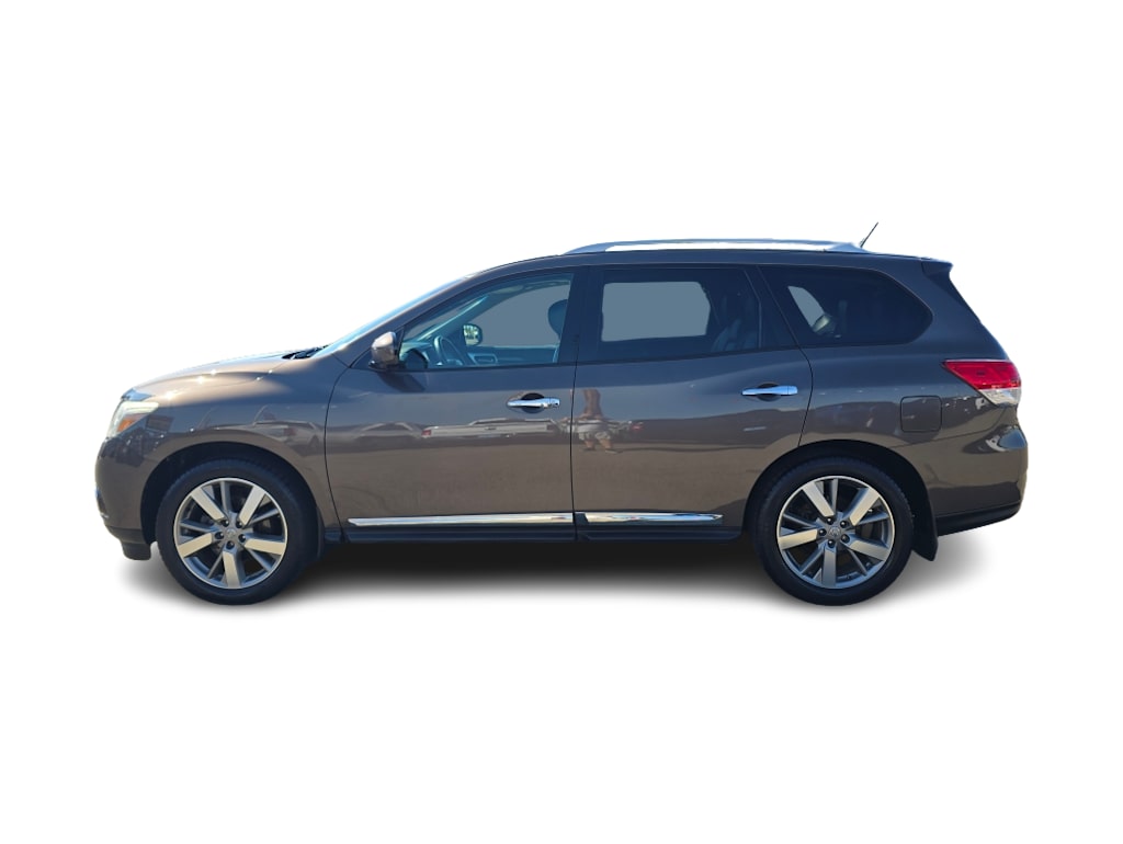Thumbnail: 2016 Nissan Pathfinder - 3