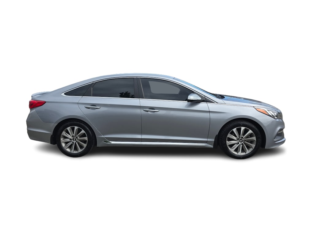 Thumbnail: 2017 Hyundai Sonata - 18