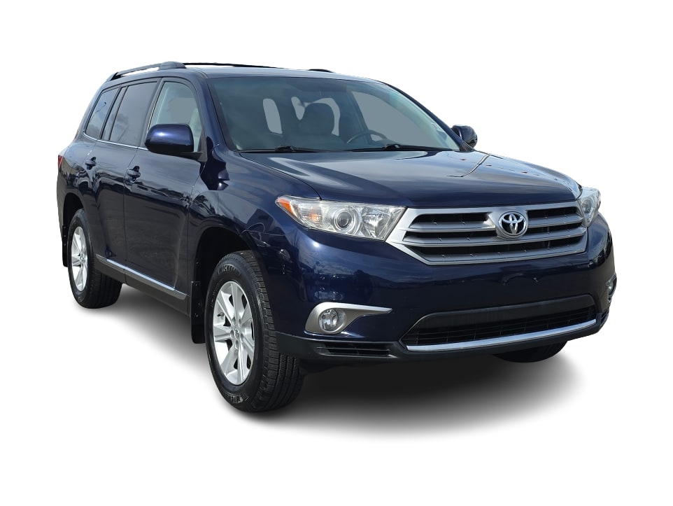 Thumbnail: 2013 Toyota Highlander - 18